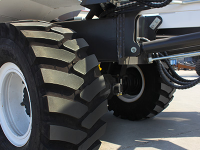 1.5m3全自動上料攪拌車